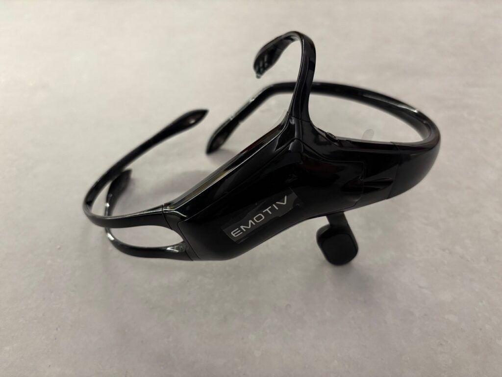 Brain-Computer-Interface-and-EEG-headset